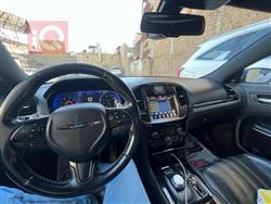 كرايسلر 300